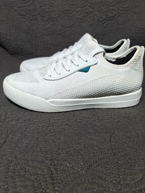 VESSI Weekend Waterproof White Knit Casual Off White Lace Up Sneaker Women's 7